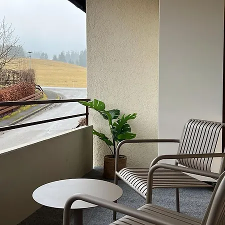Kuckucksnest Mit Sonnenbalkon Am Wald Mit Grillplatz * 렌즈키르흐